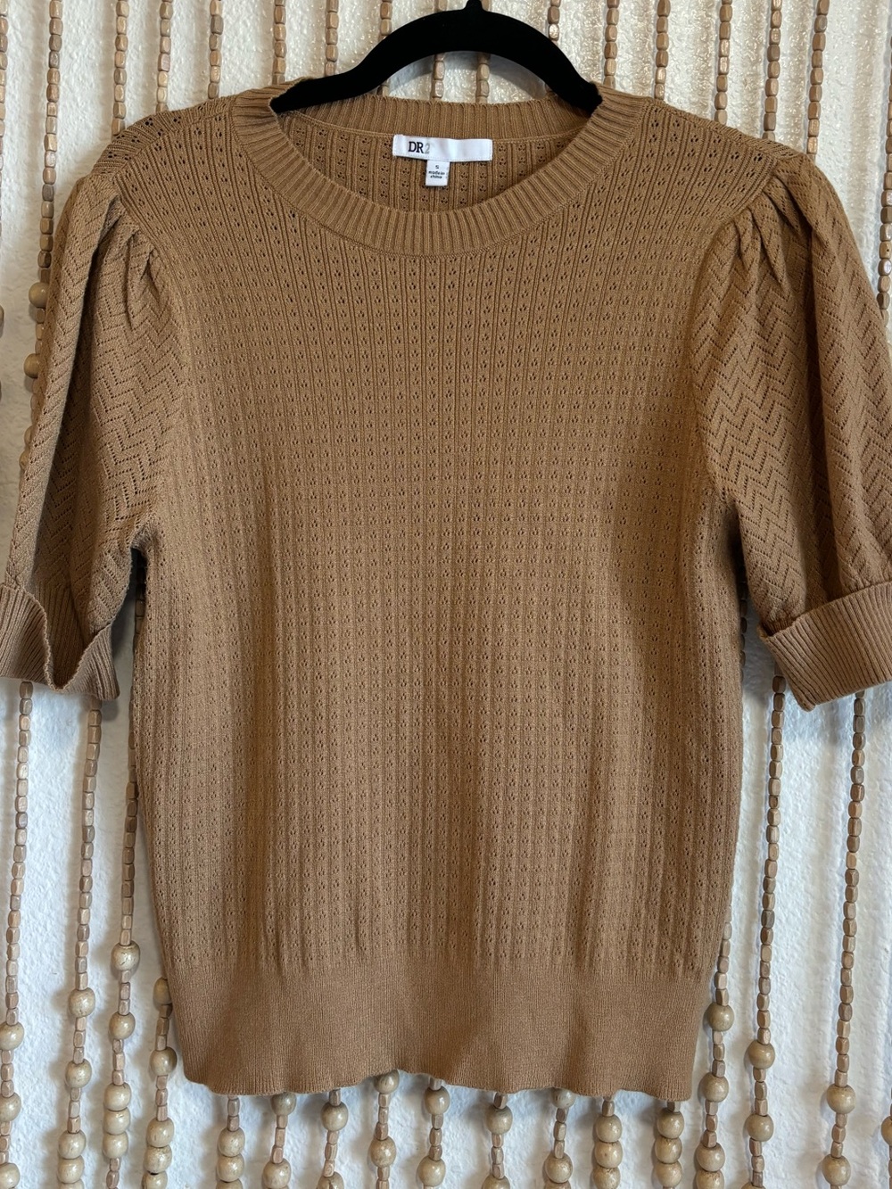 Daniel Rainn DR2 Tan Pointe Knit Half Cuff Sleeve Contemporary Minimalist Modern